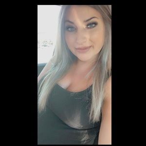 Meet your Posher, Katherine